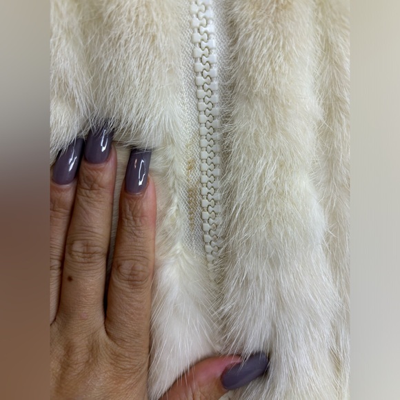 Rare Emba mink coat - Picture 4 of 4